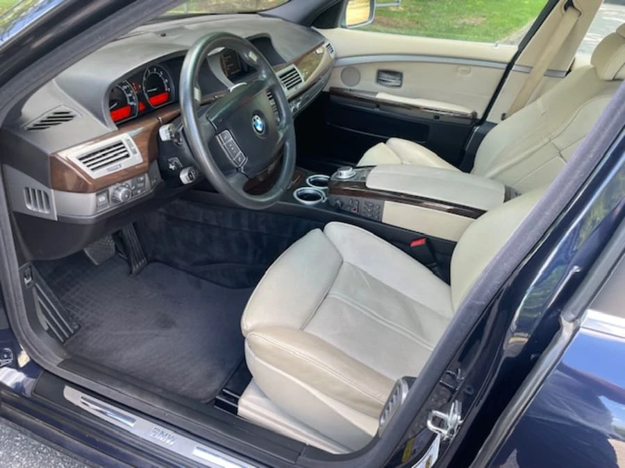 2006 BMW E65/E66 750i & 760i Sedan - Image 14 of 21
