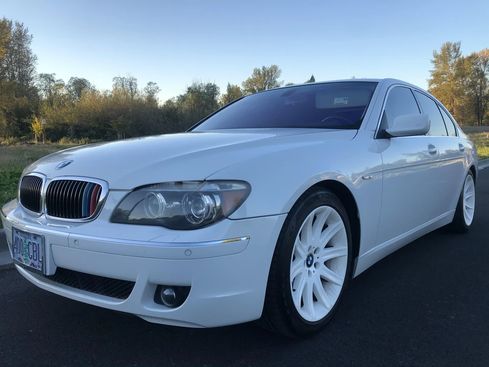 2006 BMW E65/E66 750i & 760i Sedan - Image 9 of 31