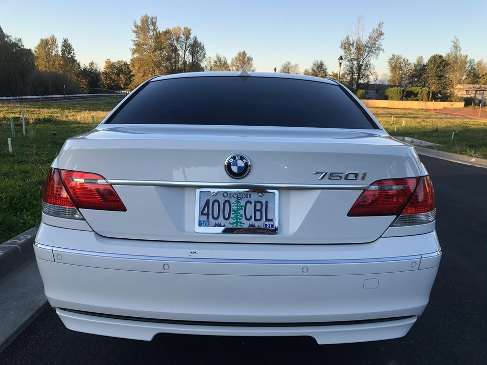 2006 BMW E65/E66 750i & 760i Sedan - Image 19 of 31