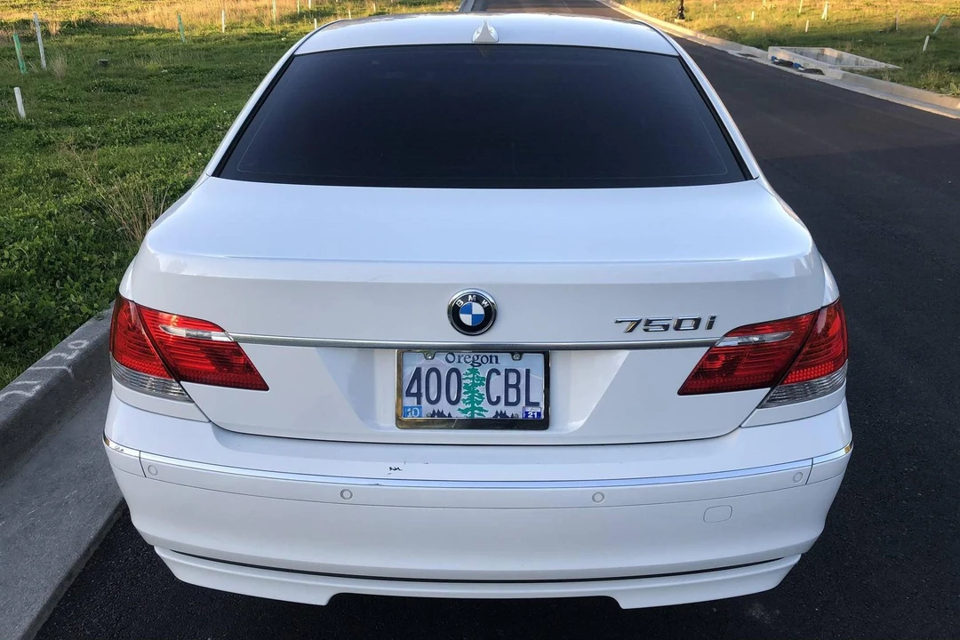 2006 BMW E65/E66 750i & 760i Sedan - Image 5 of 31