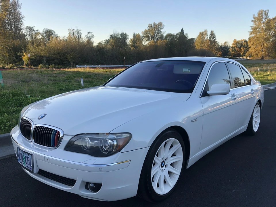 2006 BMW E65/E66 750i & 760i Sedan - Image 11 of 31