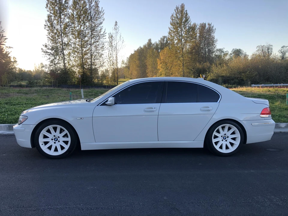 2006 BMW E65/E66 750i & 760i Sedan - Image 13 of 31