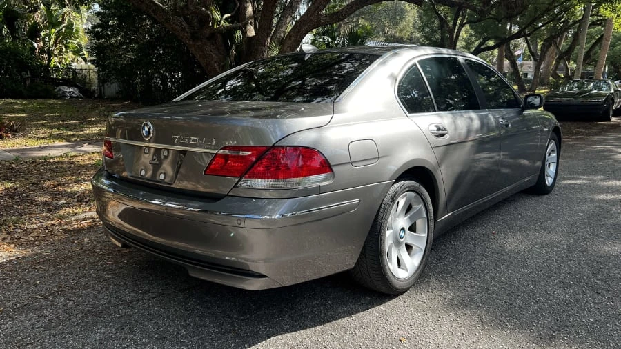 2006 BMW E65/E66 750i & 760i Sedan - Image 3 of 16