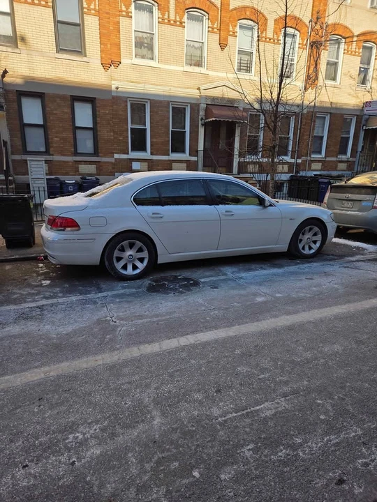 2006 BMW E65/E66 750i & 760i Sedan - Image 3 of 6