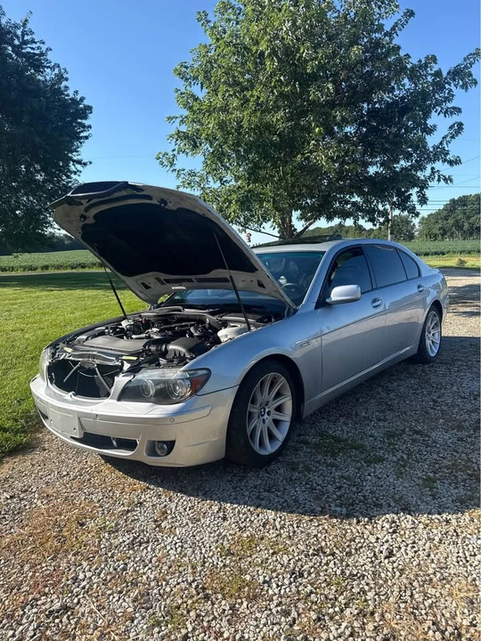 2006 BMW E65/E66 750i & 760i Sedan - Image 4 of 7