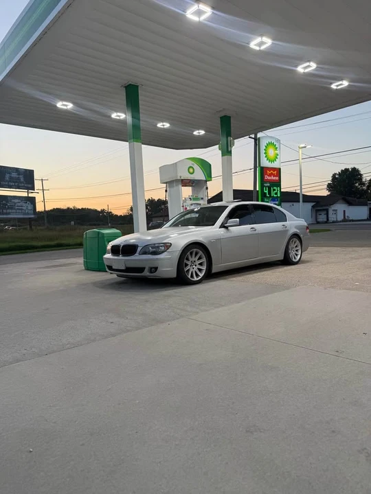 2006 BMW E65/E66 750i & 760i Sedan - Image 7 of 7