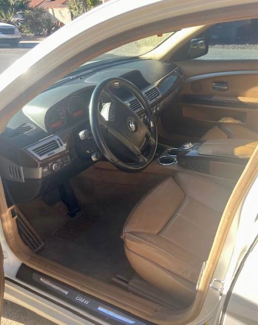 2006 BMW E65/E66 750i & 760i Sedan - Image 5 of 5