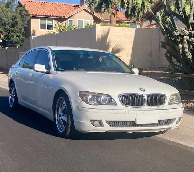 2006 BMW E65/E66 750i & 760i Sedan - Image 4 of 5
