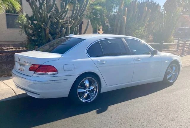 2006 BMW E65/E66 750i & 760i Sedan - Image 2 of 5
