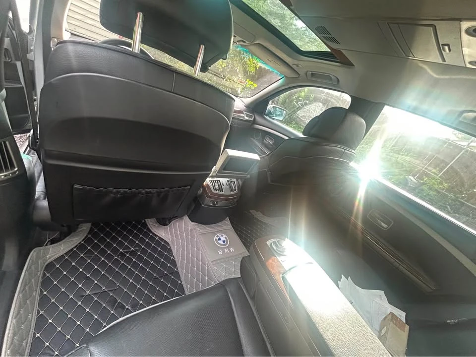 2006 BMW E65/E66 750i & 760i Sedan - Image 5 of 6