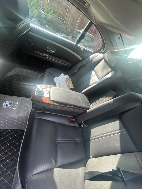 2006 BMW E65/E66 750i & 760i Sedan - Image 4 of 6
