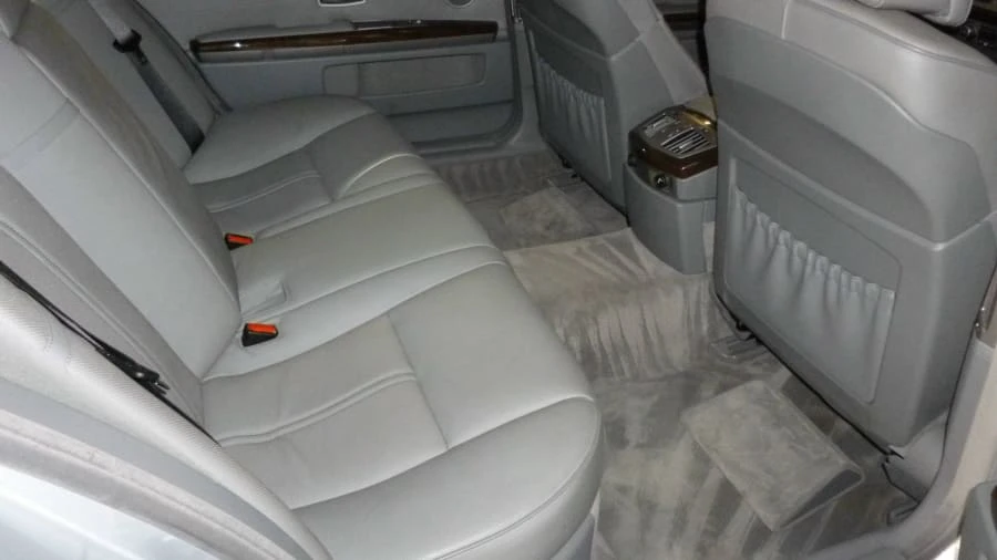 2006 BMW E65/E66 750i & 760i Sedan - Image 4 of 8