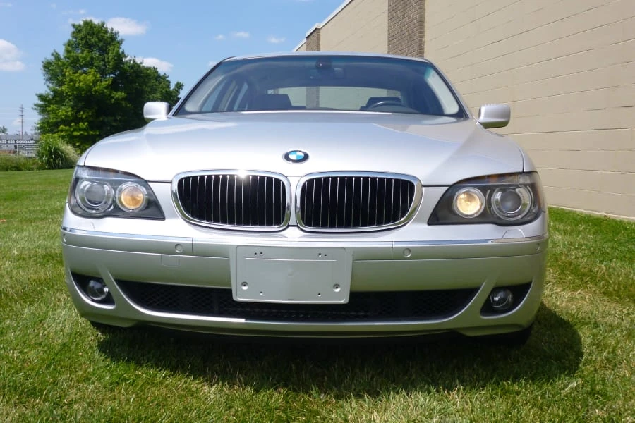 2006 BMW E65/E66 750i & 760i Sedan - Image 6 of 8