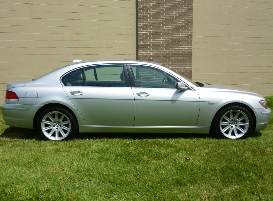 2006 BMW E65/E66 750i & 760i Sedan - Image 8 of 8