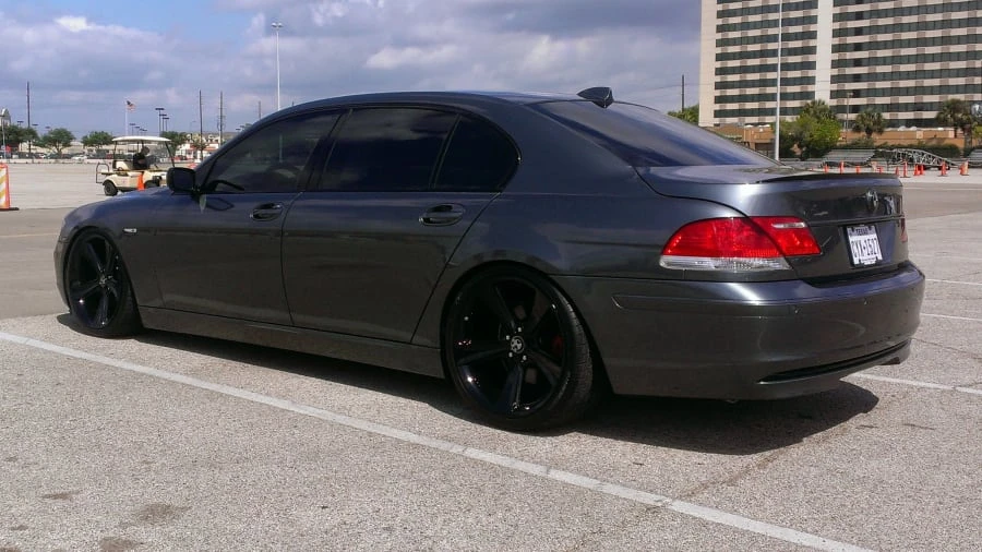 2006 BMW E65/E66 750i & 760i Sedan - Image 3 of 6