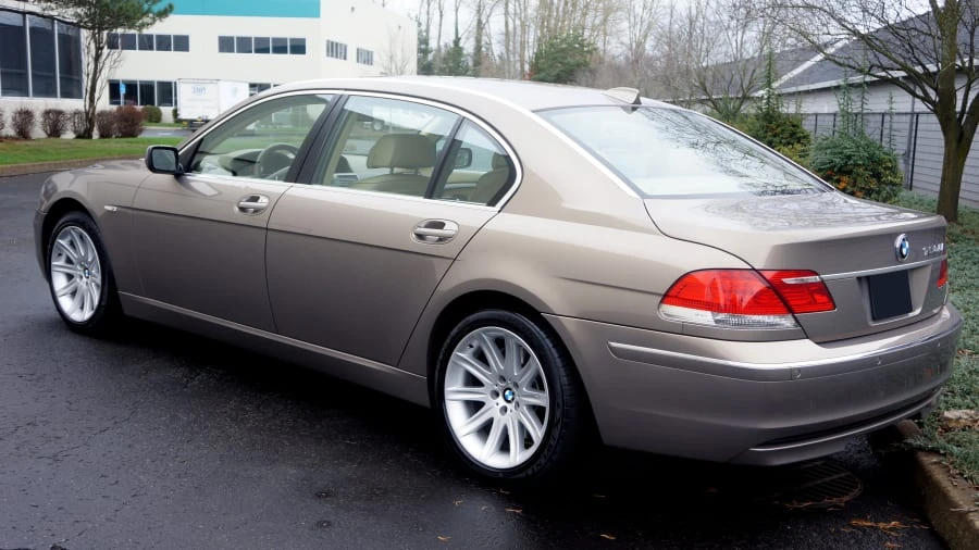 2006 BMW E65/E66 750i & 760i Sedan - Image 3 of 12