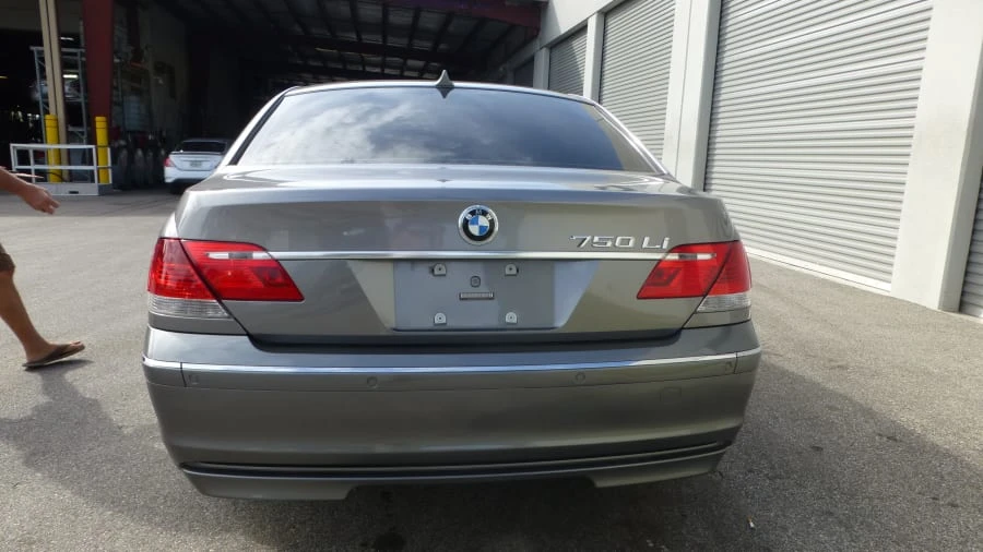 2006 BMW E65/E66 750i & 760i Sedan - Image 4 of 7