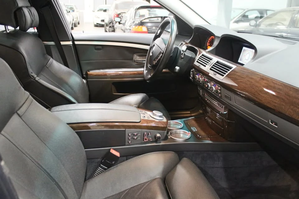 2006 BMW E65/E66 750i & 760i Sedan - Image 4 of 8