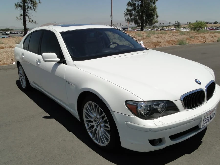 2006 BMW E65/E66 750i & 760i Sedan - Image 5 of 5