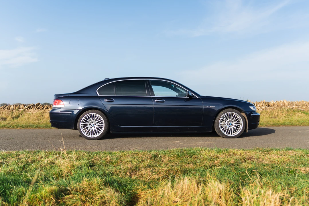 2006 BMW E65/E66 750i & 760i Sedan - Image 11 of 31