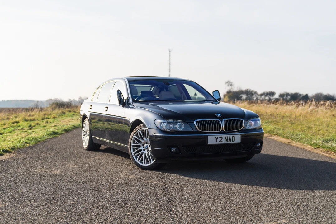 2006 BMW E65/E66 750i & 760i Sedan - Image 16 of 31