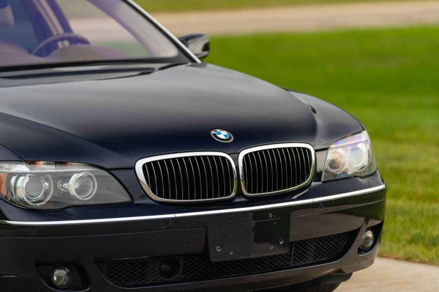 2006 BMW E65/E66 750i & 760i Sedan - Image 6 of 18