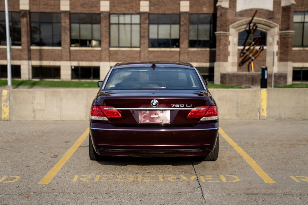 2006 BMW E65/E66 750i & 760i Sedan - Image 11 of 31