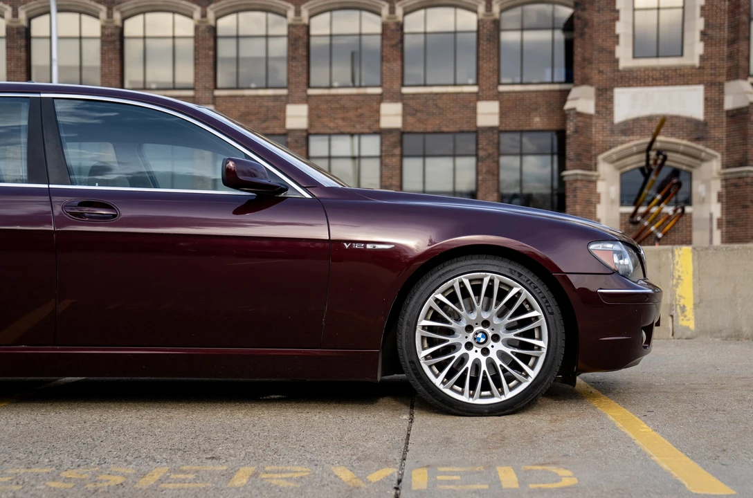 2006 BMW E65/E66 750i & 760i Sedan - Image 27 of 31