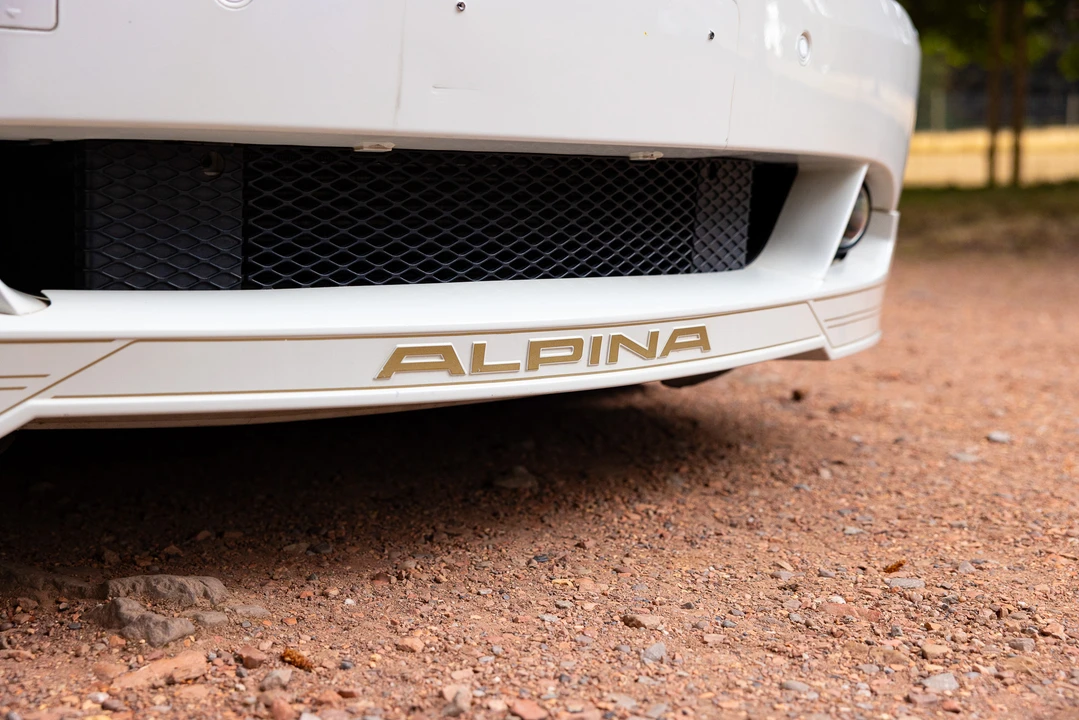 2006 BMW Alpina B6 - Image 12 of 31