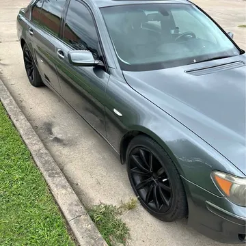 2006 BMW B7 Sedan