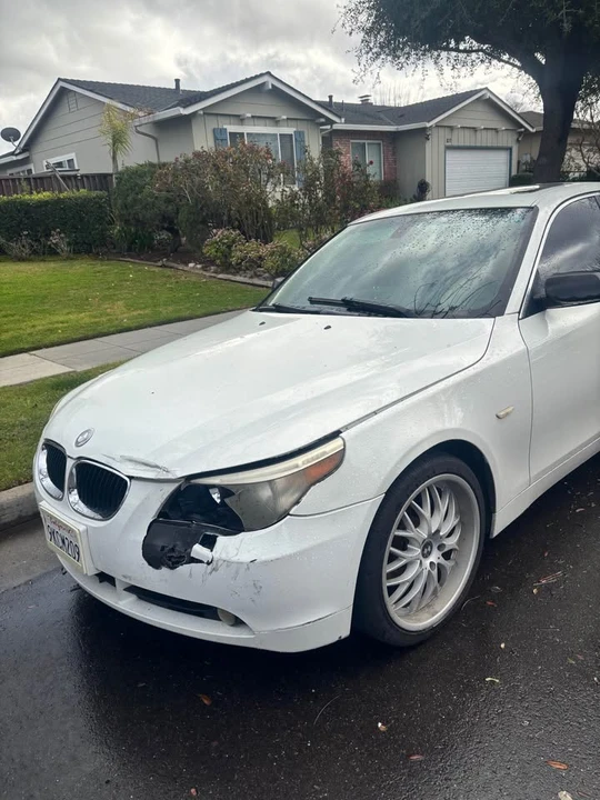 2006 BMW E60 5 Series Sedan - Image 2 of 4