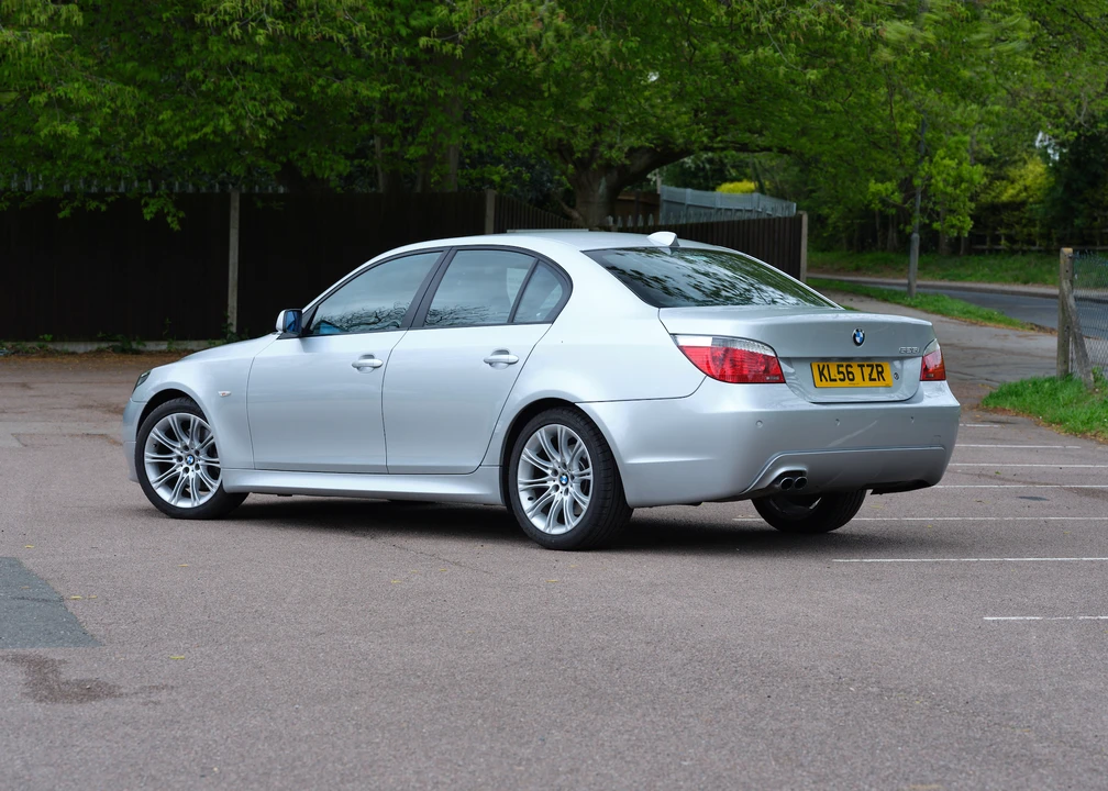 2006 BMW E60 5 Series Sedan - Image 17 of 31