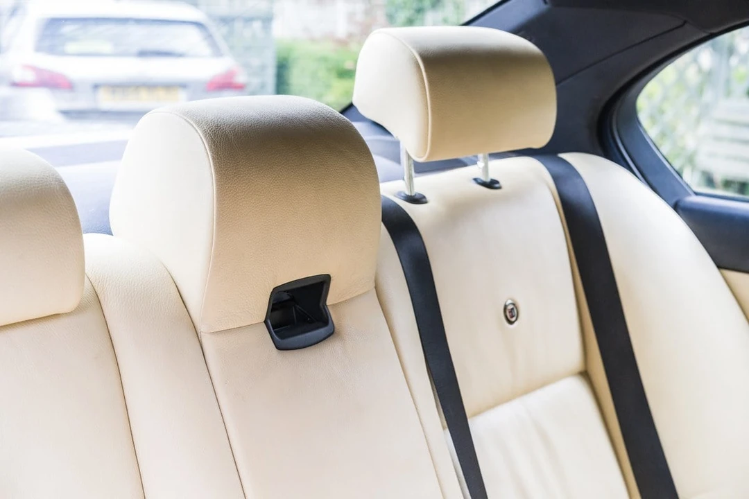 2006 BMW Alpina B5 - Image 12 of 30