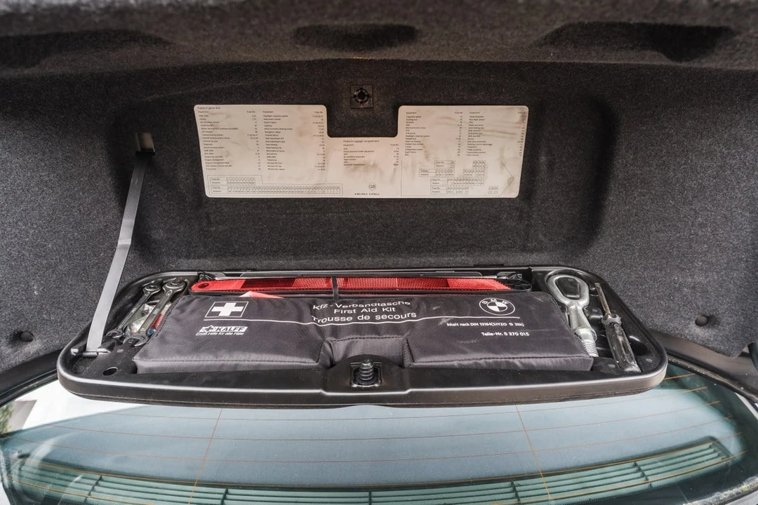 2006 BMW Alpina B5 - Image 16 of 30