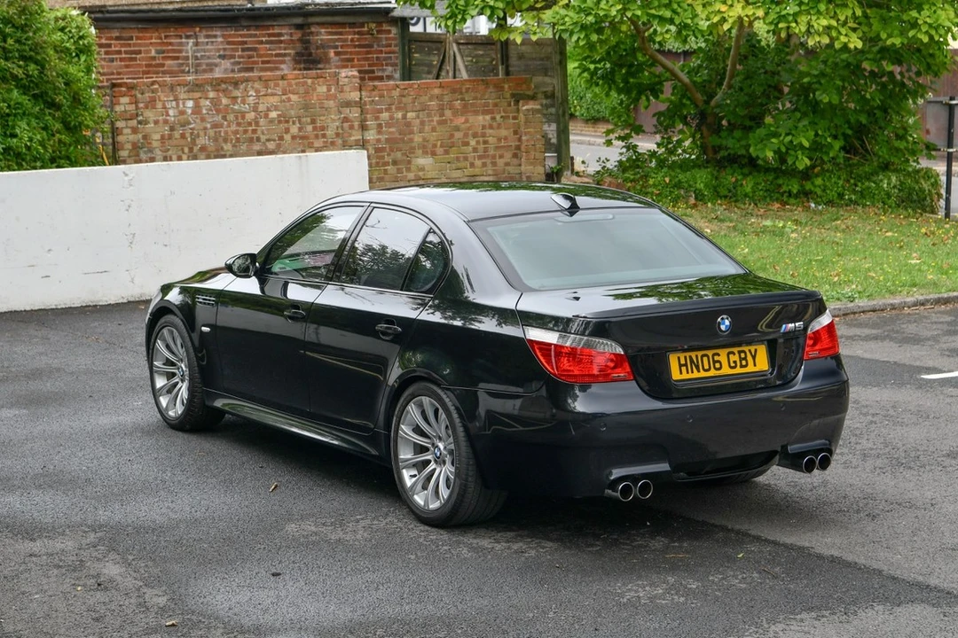 2006 BMW E60 M5 - Image 11 of 30