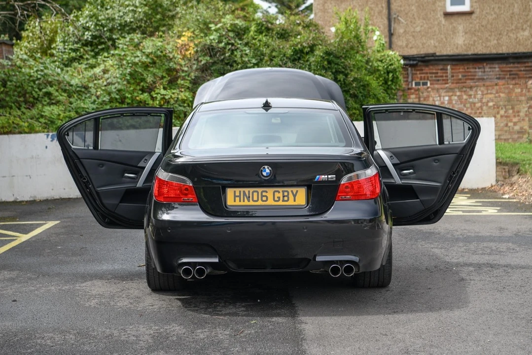 2006 BMW E60 M5 - Image 10 of 30