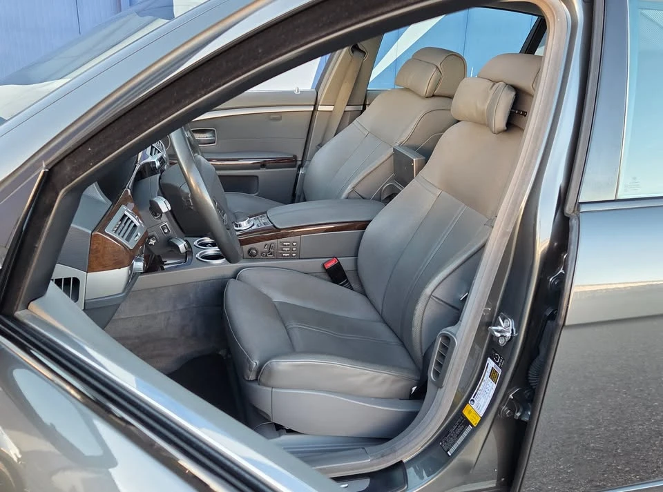 2006 BMW E65/E66 750i & 760i Sedan - Image 11 of 20