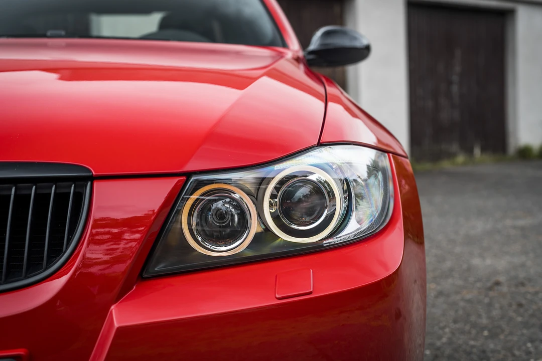 2006 BMW E90 3 Series Sedan - Image 26 of 31