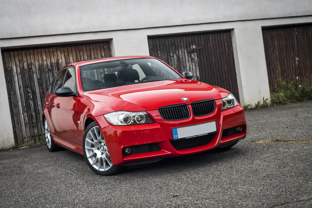 2006 BMW E90 3 Series Sedan - Image 20 of 31