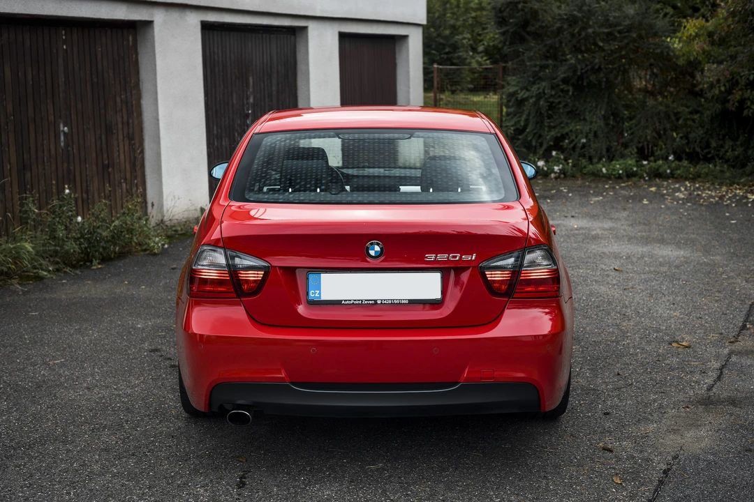 2006 BMW E90 3 Series Sedan - Image 30 of 31