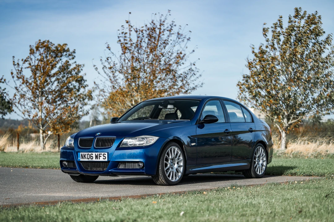 2006 BMW E90 3 Series Sedan - Image 12 of 31