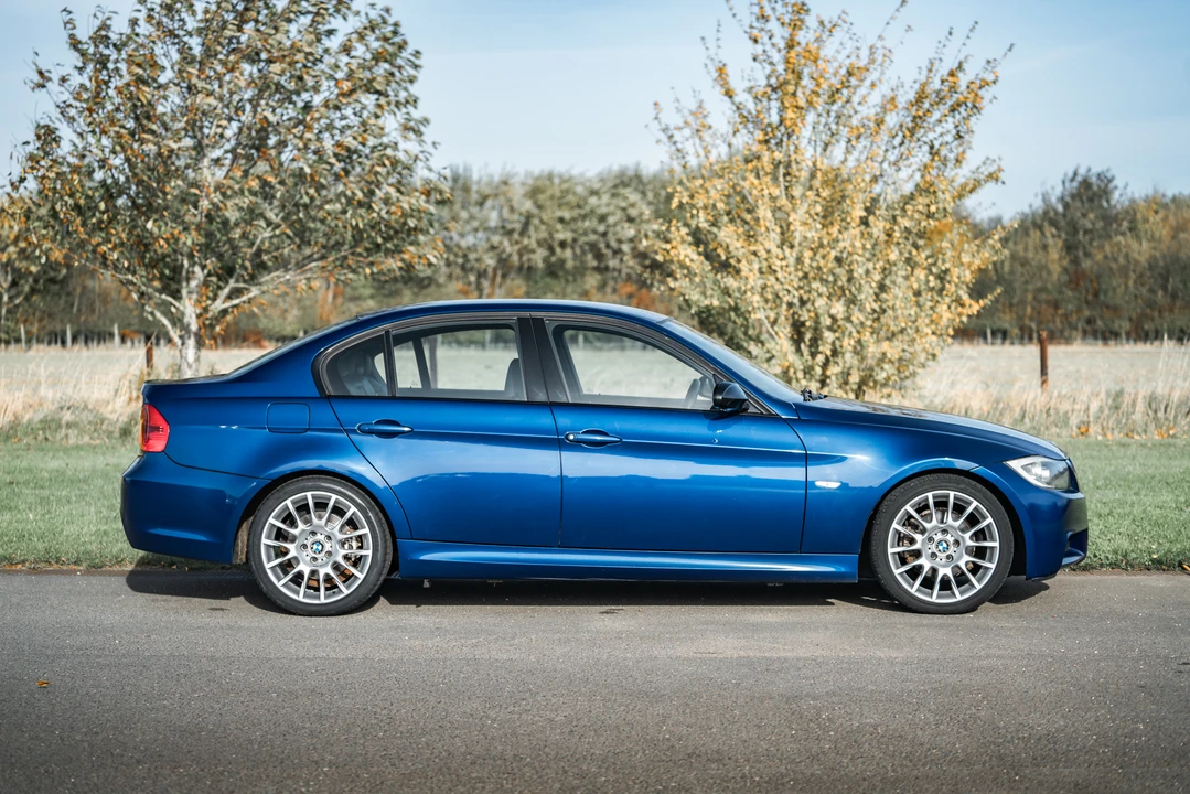 2006 BMW E90 3 Series Sedan - Image 17 of 31