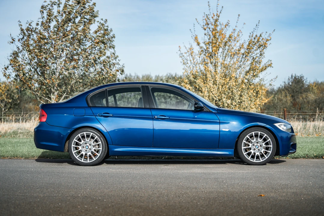 2006 BMW E90 3 Series Sedan - Image 9 of 31