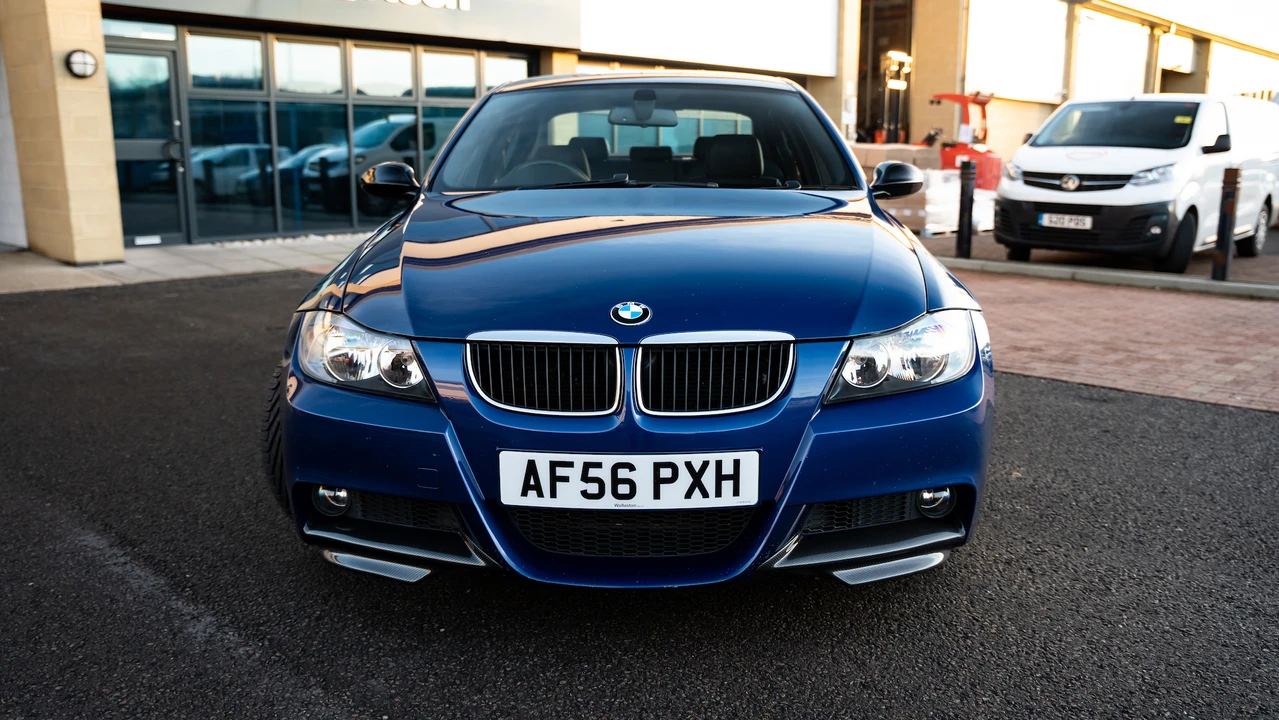 2006 BMW E90 3 Series Sedan - Image 3 of 31