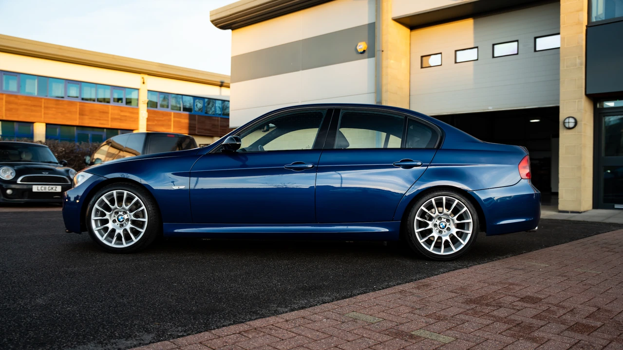 2006 BMW E90 3 Series Sedan - Image 5 of 31