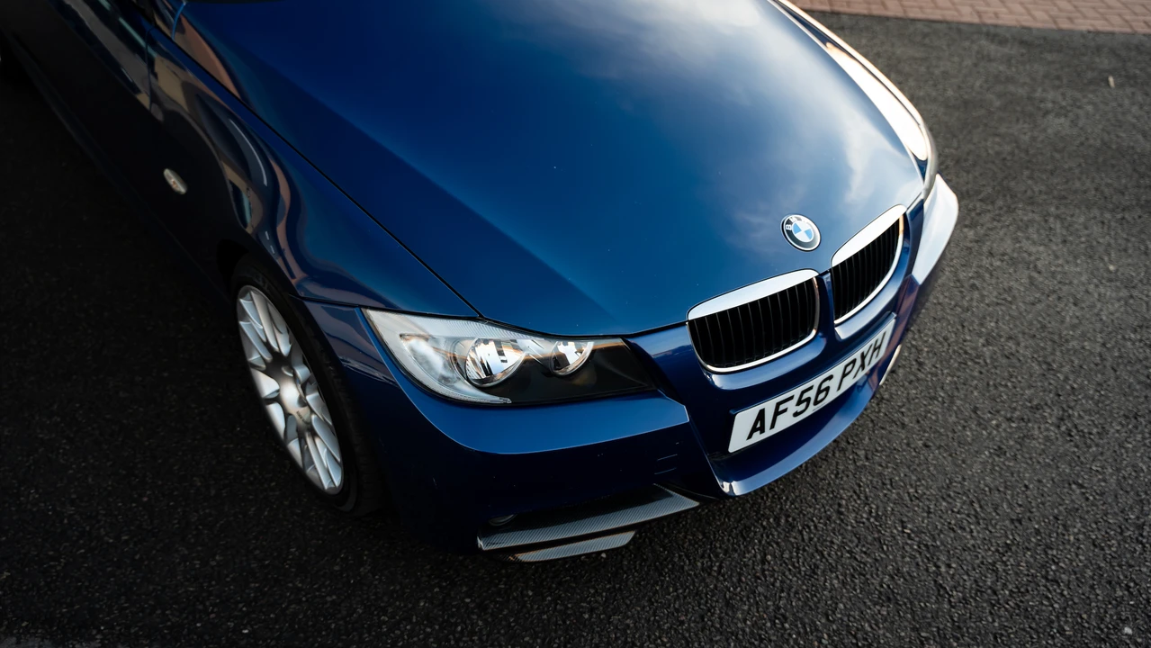 2006 BMW E90 3 Series Sedan - Image 16 of 31