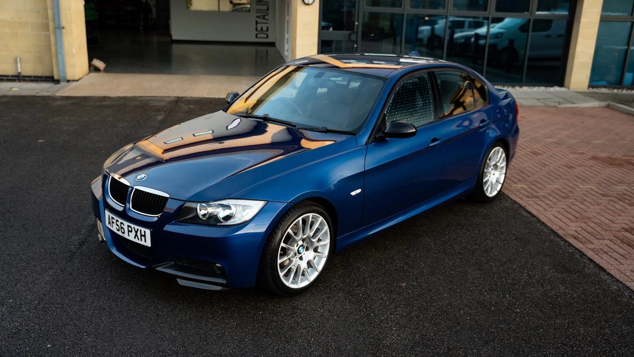 2006 BMW E90 3 Series Sedan - Image 11 of 31