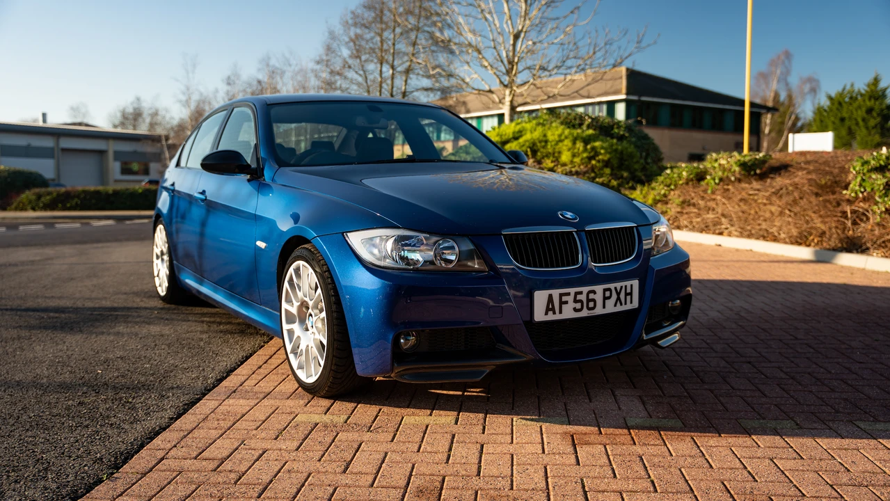 2006 BMW E90 3 Series Sedan - Image 14 of 31