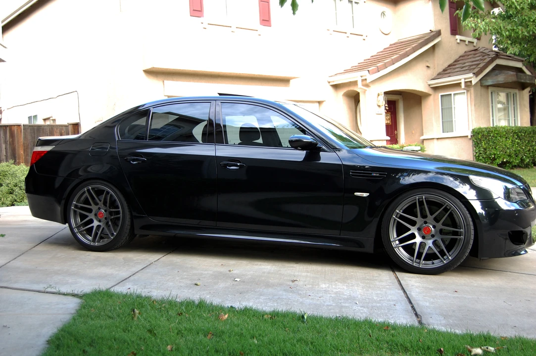 2006 BMW E60 M5 - Image 2 of 5