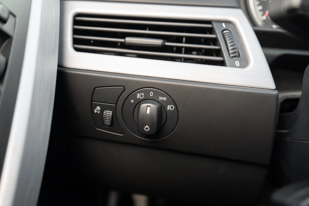 2006 BMW E60 M5 - Image 19 of 31
